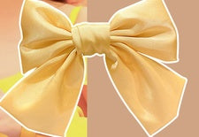 Haarschmuck mit Schleife